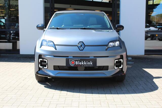 Renault 5 comfort range Roland-Garros 52 kWh