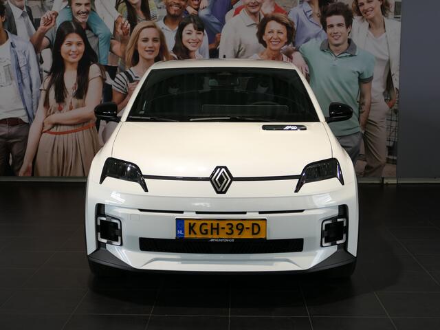 Renault 5 comfort range techno 52 kWh *Vraag naar beschikbaarheid!* - Stoel en stuurverwarming - Allseasons - Draadloze telefoonlader