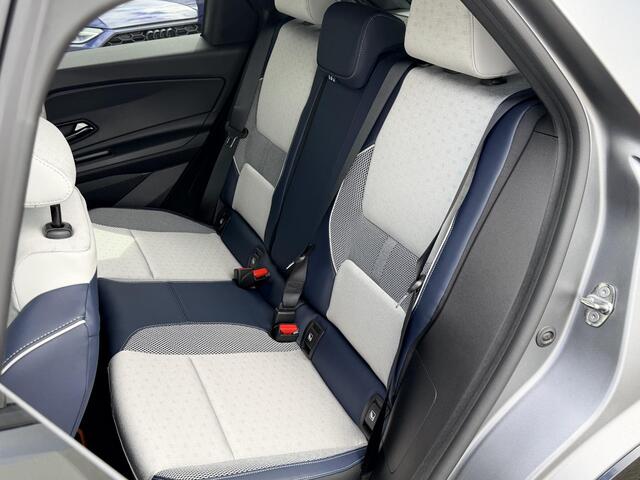 Renault 5 comfort range Roland-Garros 52 kWh | Demo | | Harman/Kardon audio | Pack Safety & Advanced Driving Assist |