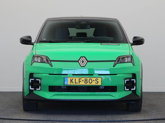 Renault 5 comfort range techno 52 kWh | 1e Eiegnaar | Nieuwstaat | Pack Advanced Driving Assist | Pack winter