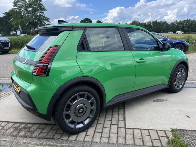 Renault 5 urban range evolution 40 kWh