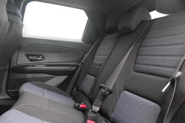 Renault 5 COMFORT RANGE TECHNO 150PK 52 kWh | PACK WINTER TECHNO: ELEKTRISCH VERWARMBARE VOORSTOELEN/ELEKTRISCH VERWARMBAAR STUURWIEL/BESTUUDERSSTOEL MET ELEKTRSCH VERSTELBARE LENDESTEUN/IN HOOGTE VERSTELBARE PASSAGIERSSTOEL | LICHTMETALEN VELGEN 18" | ADAPTIVE CRU