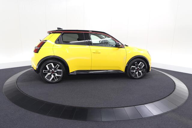 Renault 5 Comfort Range Iconic Cinq 52 kWh | 99,1% SOH | Adaptieve Cruise Control | Harman Kardon | V2L | Camera