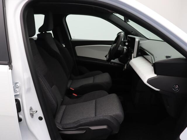 Renault 5 urban range evolution 40 kWh | Vijf jaar garantie | Stoelverwarming | Apple carplay / Android Auto |