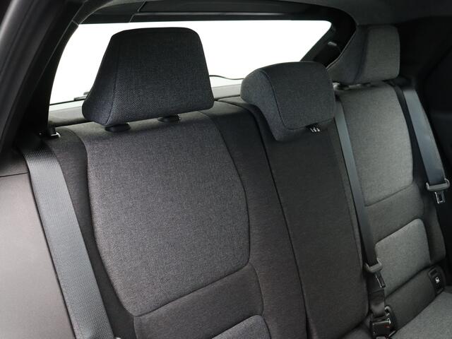 Renault 5 Evolution Comfort range | Cruise control met snelheidsbegrenzer | Full LED koplampen | ISOFIX-bevestigingssysteem voor kinderzitjes op passagiersstoel en op de twee buitenste zitplaatsen achter