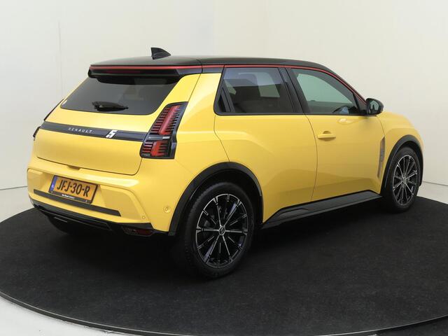 Renault 5 comfort range iconic cinq 52 kWh 150 PK | Navigatie | Carplay | Parkeersensoren & Camera | Adaptive Cruise Control |