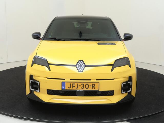 Renault 5 comfort range iconic cinq 52 kWh 150 PK | Navigatie | Carplay | Parkeersensoren & Camera | Adaptive Cruise Control |