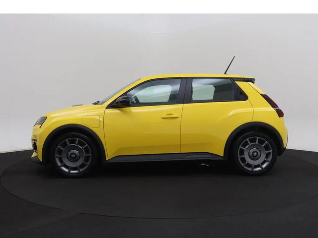 Renault 5 120PK Urban Range Evolution 40kWh | 18" | Open R-link | LED | VC | Keyless