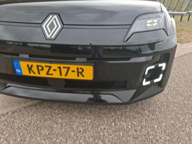 Renault 5 comfort range 150pk 52 kWh