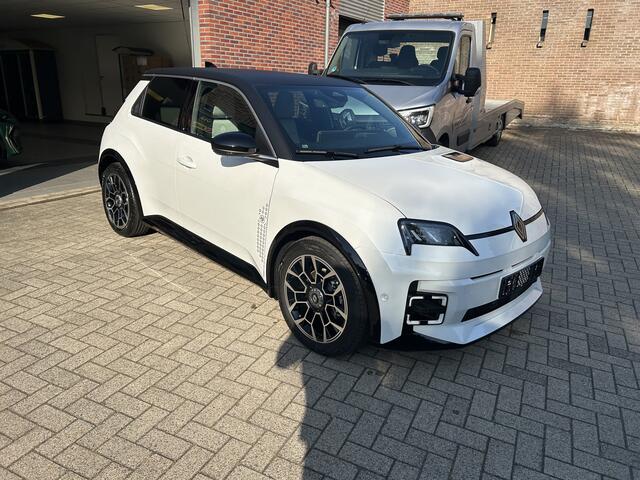 Renault 5 comfort range Roland-Garros 52 kWh