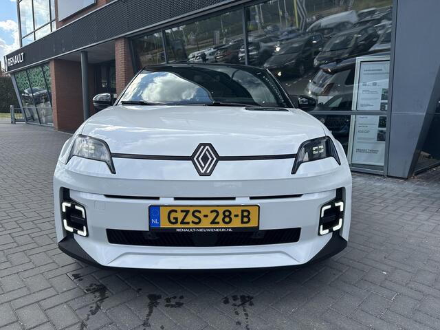 Renault 5 comfort range techno 52 kWh | CAMERA | STOEL EN STUUR VERW. | CRUISE ADAPT. | APPLE CARPLAY | ANDROID AUTO