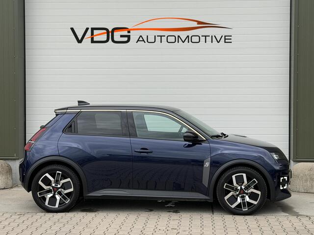 Renault 5 comfort range techno 52 kWh SOH 99% / Snellader / Navigatie / 18" / Adaptive cruise / Parkeer Camera / Clima / Keyless/ Two Tone