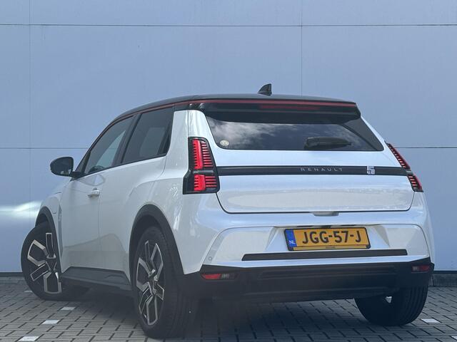 Renault 5 comfort range techno 52 kWh | Adaptive Cruise Control | Camera | Navigatie | Apple CarPlay / Android Auto |