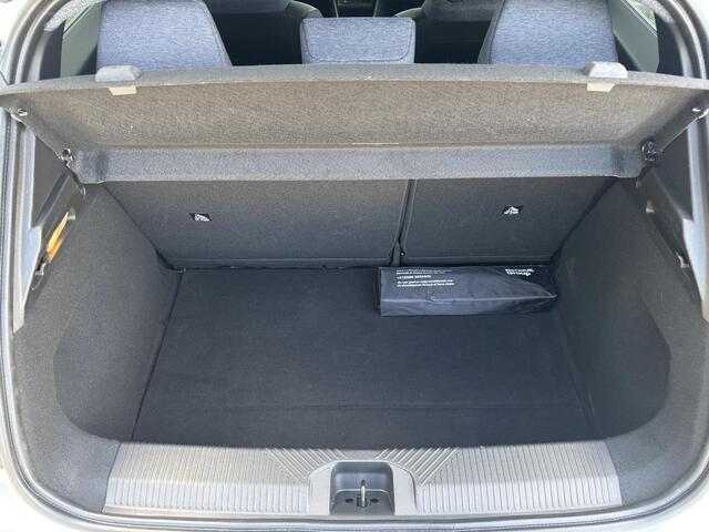 Renault 5 comfort range techno 52 kWh | Adaptive Cruise Control | Camera | Navigatie | Apple CarPlay / Android Auto |