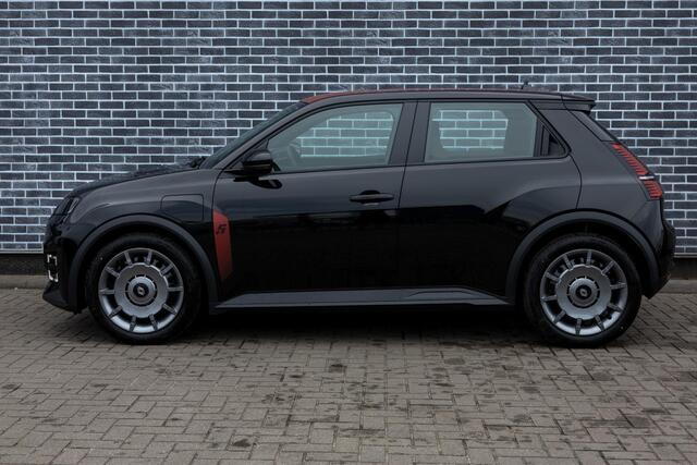 Renault 5 comfort range evolution 52 kWh | Warmtepomp | Parkeersensoren | Stoelverwarming | Climate Control | Cruise Control | Keyless Entry | LED Koplampen | Apple Carplay | Android Auto