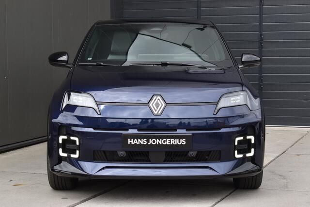 Renault 5 Roland-Garros | Achteruitrijcamera | Dakstriping noir satin met grafisch effect | Elektrisch verwarmbare voorstoelen