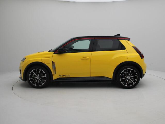 Renault 5 comfort range iconic cinq 52 kWh | Pack safety & advanced driving assist met full easy park assist met parkeersensoren rondom + achteruitrijcamera | Harman Kardon® premium audio | Stoel- en stuurverwarming |