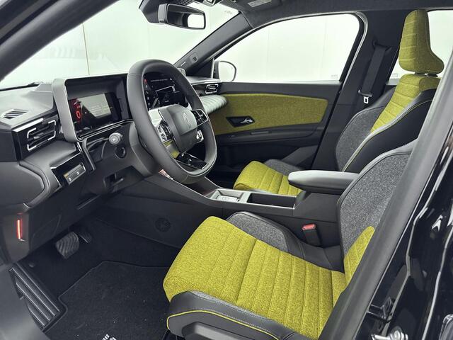 Renault 5 comfort range iconic cinq 52 kWh | Pack Winter | Pack Safety & Advanced Driving Assist | Harman/Kardon | Daklijst Warm Titanium | V2G | Adaptive Cruise Control met Stuurhulp | Blind Spot Warning | Easy Park Assist | Achteruitrijcamera | Parkeersensoren Rondom | Keyless | Warmtepomp |