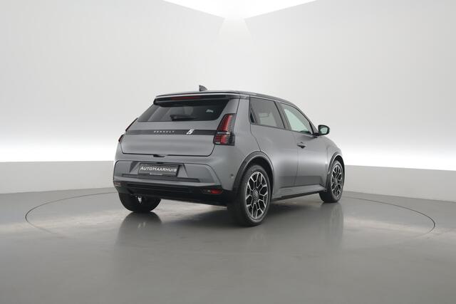 Renault 5 comfort range Roland-Garros 52 kWh | Rijklaar! | MAT Grijs | Pack Safety & Advanced Driving Assist | Camera | All seasons
