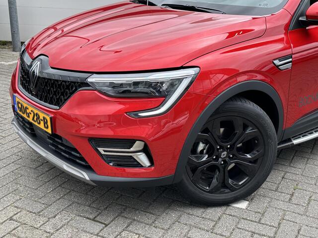 Renault Arkana 1.6 E-Tech hybrid 145 Evolution | A. Camera | Navi | Cruise | 18" LMV | Privacy Glass | Sidesteps | Beschikbaar per 9/2024!