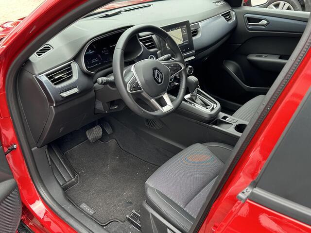 Renault Arkana 1.6 E-Tech hybrid 145 Evolution | A. Camera | Navi | Cruise | 18" LMV | Privacy Glass | Sidesteps | Beschikbaar per 9/2024!