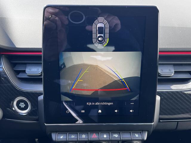 Renault Arkana 1.6 E-Tech Hybrid 145 R.S. Line / Dealer onderhouden / Adapt. CC / Dode hoek detectie / Stuur- en stoelverwarming / Navigatie / Apple Carplay Android Auto /