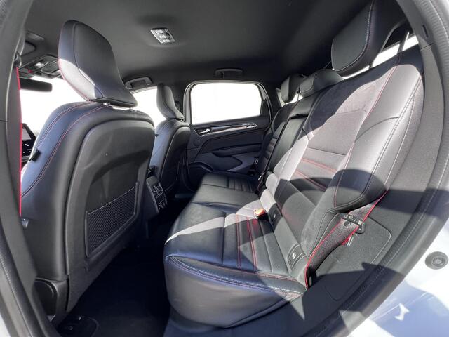 Renault Arkana 1.6 E-Tech Hybrid 145 R.S. Line / Dealer onderhouden / Adapt. CC / Dode hoek detectie / Stuur- en stoelverwarming / Navigatie / Apple Carplay Android Auto /