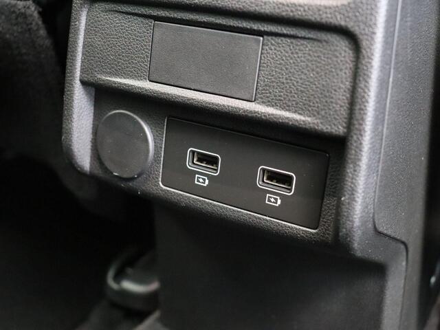 Renault Arkana 1.6 E-Tech Hybrid 145 Intens | Stuur en Stoel verwarming | Trekhaak | Achteruitrijcamera |