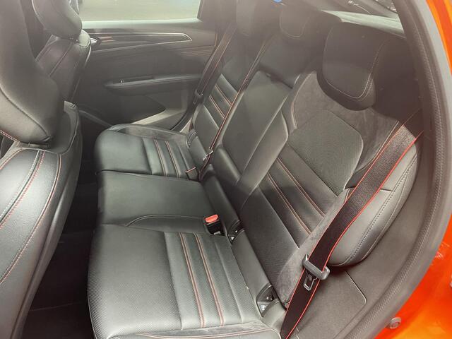 Renault Arkana 1.6 E-Tech Hybrid 145 R.S. Line Apple/AndroidCarplay | Camera | Full map nav | Airco