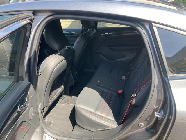 Renault Arkana 1.6 E-Tech 145 RS Line AUTOMAAT / Leder