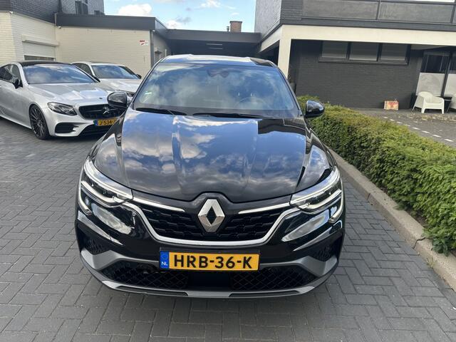 Renault Arkana 1.6 E-T H 145 RSLine