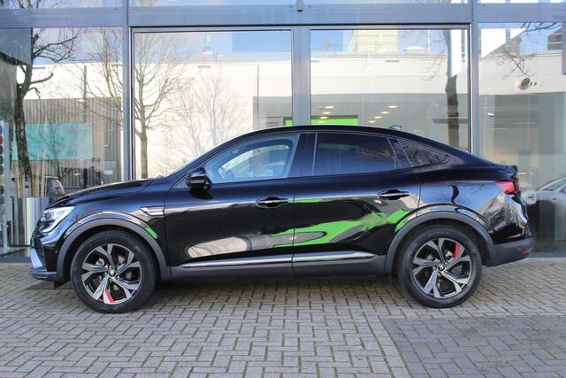 Renault Arkana E-Tech Hybrid 145 R.S. Line AUTOMAAT / DEALER OND. / BOSE / TREKHAAK / STOEL+STUURVERW. / CAMERA / ADAPT. CRUISE / 9,3'' NAVI / CLIMATE / BLINDSPOT / PRIVACY GLAS / 18'' LMV