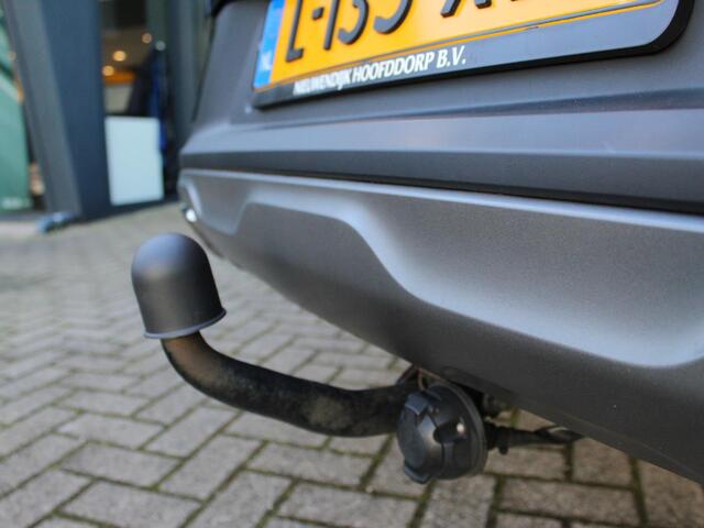 Renault Arkana 1.6 E-Tech Hybrid 145 R.S. Line / DEALER OND. / BOSE / TREKHAAK / STOEL+STUURVERW. / CAMERA / ADAPT. CRUISE / 9,3'' NAVI / CLIMATE / BLINDSPOT / PRIVACY GLAS / 18'' LMV