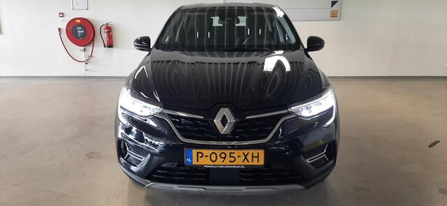 Renault Arkana 1.6 E-Tech Hybrid 145 Zen NAVIGATIE / CLIMATE CONTROLE / PARKEERSENSOREN+CAMERA / CRUISE CONTROLE.