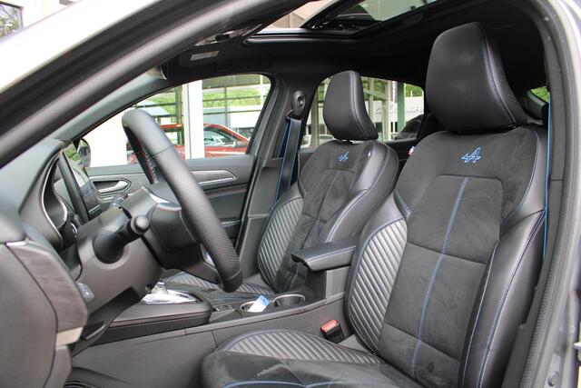 Renault Arkana 1.6 E-Tech full hybrid 145 esprit Alpine | Schuif-/kanteldak | BOSE-audiosysteem | Stoelverwarming