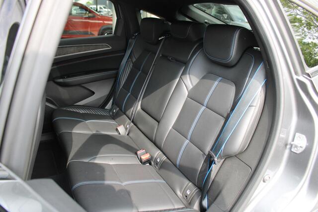 Renault Arkana 1.6 E-Tech full hybrid 145 esprit Alpine | Schuif-/kanteldak | BOSE-audiosysteem | Stoelverwarming