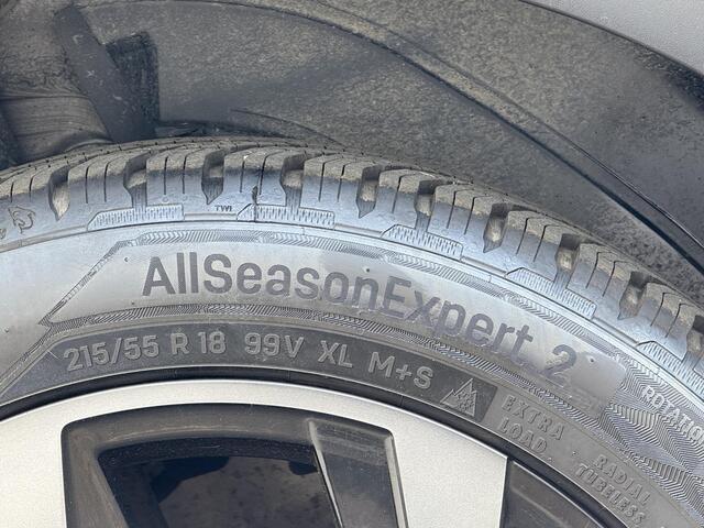 Renault Arkana 1.6 E-Tech hybrid 145 R.S. Line (Hoge instap) Camera | Navigatie | Allseason