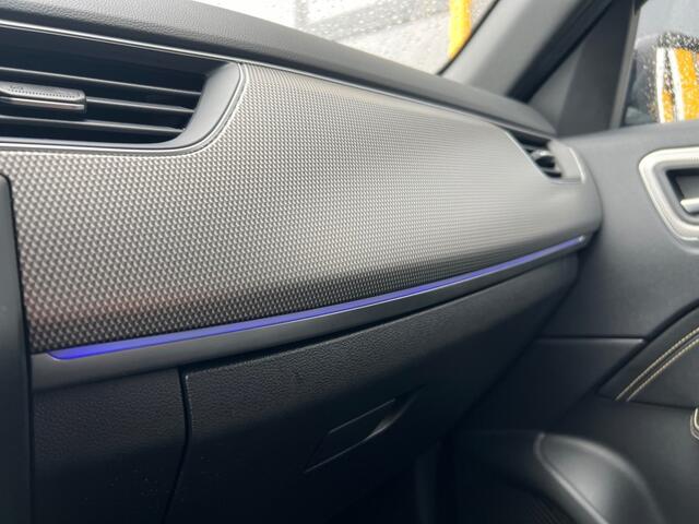 Renault Arkana Mild Hybrid140 EDC Techno 360 Camera Zwart dak