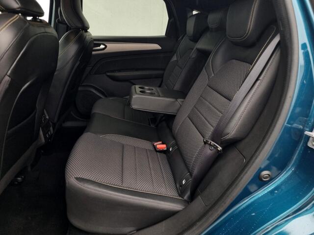 Renault Arkana 1.3 TCe 140 Automaat / Facelift / Navigatie / Rondomzicht Camera / Cruise Control Adaptief