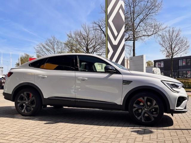Renault Arkana E-Tech Hybrid 145 R.S. Line | NL-Auto | Dealer onderhouden | Adaptieve cruise control |