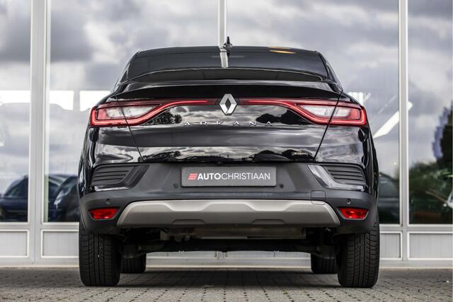 Renault Arkana 1.6 E-Tech hybrid 145 evolution | Camera | LED