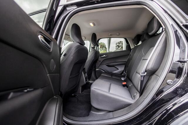 Renault Arkana 1.6 E-Tech hybrid 145 evolution | Camera | LED