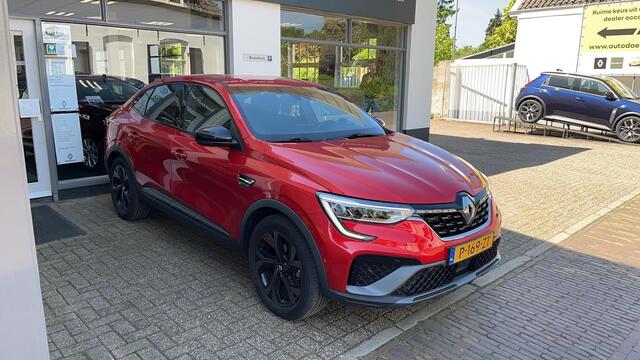 Renault Arkana E-Tech Hybrid 145 R.S. Line | Eerste eigenaar | Adaptieve cruise control | Wegklapbare trekhaak | Dealer onderhouden |