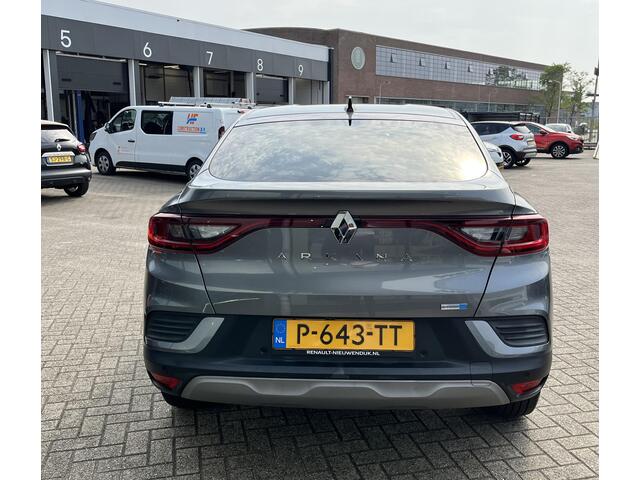 Renault Arkana 1.6 E-Tech Hybrid 145 Intens AUTOMAAT / PARKEERSENSOREN + CAMERA / LICHTMETAAL / CLIMATE CONTROL / ADAPTIEVE CRUISE CONTROL / DEALER ONDERHOUDEN!!