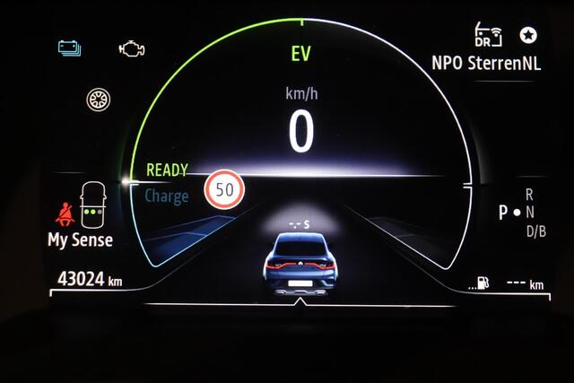 Renault Arkana 1.6 E-Tech Hybrid 145 R.S. Line | BOSE audio | Camera | Stuur & stoelverwarming | Sportstoelen | Adaptieve cruise control | LED koplampen |