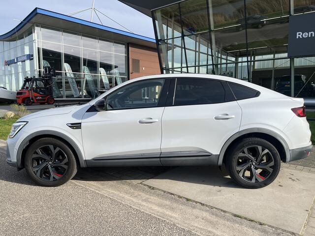 Renault Arkana 1.6 E-Tech Hybrid 145 PK R.S. Line / Apple Carplay - Android Auto / Camera / Stoelverw. + Stuurverw,. / Keyless / 18'' LMV /