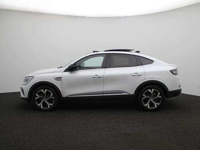 Renault Arkana E-Tech full hybrid 145 Techno | Automaat | EASY LINK navigatiesysteem met Apple CarPlay & Android Auto | Cruise Control | Parkeersensoren v+a | Privacy Glass | Voorbumper met F1 blade in carrosseriekleur |