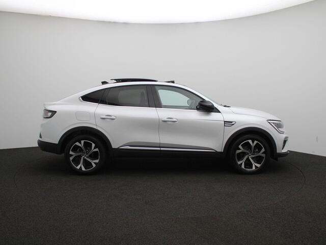 Renault Arkana E-Tech full hybrid 145 Techno | Automaat | EASY LINK navigatiesysteem met Apple CarPlay & Android Auto | Cruise Control | Parkeersensoren v+a | Privacy Glass | Voorbumper met F1 blade in carrosseriekleur |