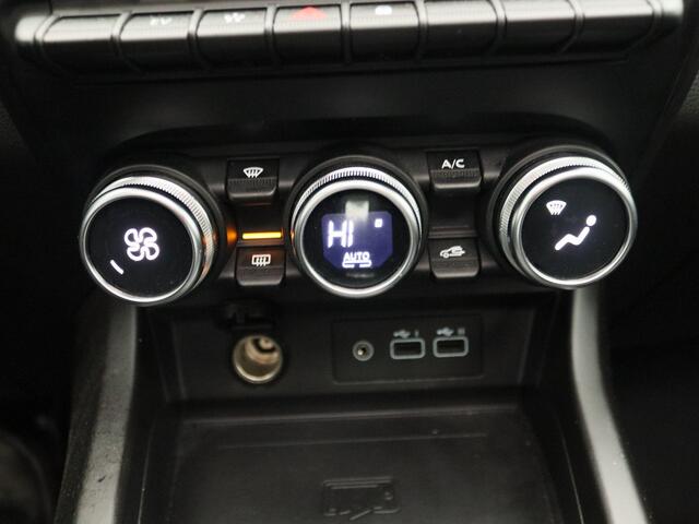 Renault Arkana E-Tech full hybrid 145 Techno | Automaat | EASY LINK navigatiesysteem met Apple CarPlay & Android Auto | Cruise Control | Parkeersensoren v+a | Privacy Glass | Voorbumper met F1 blade in carrosseriekleur |