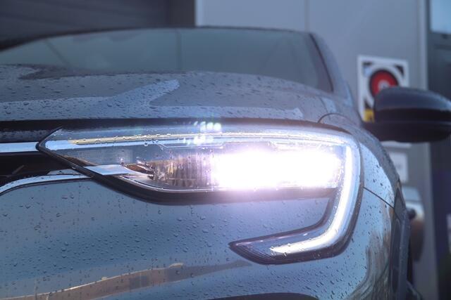 Renault Arkana 1.6 E-Tech Hybrid 145 R.S. Line Stoel & Stuurverwarmd, Camera, Navi